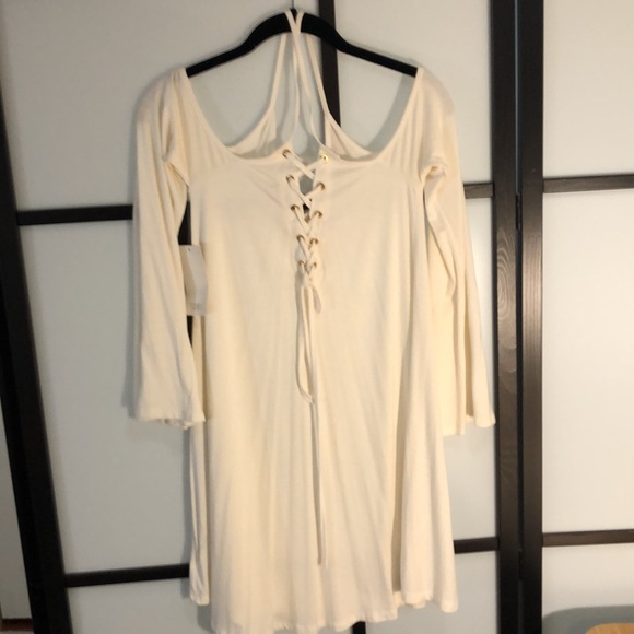 Tobi Dresses & Skirts - Off white off shoulder back lace up mini dress Tobi NWT size medium